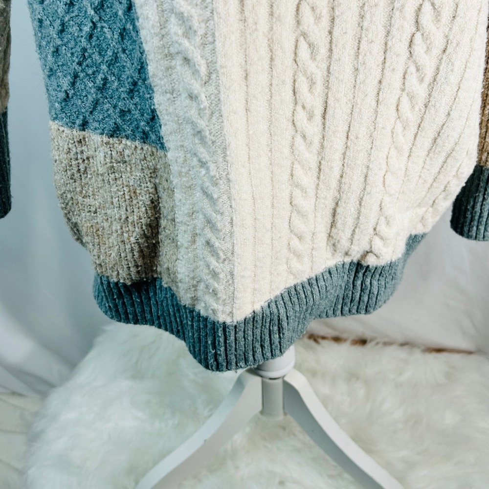 Altar State Patchwork Colorblock V Neck Sweater S… - image 4